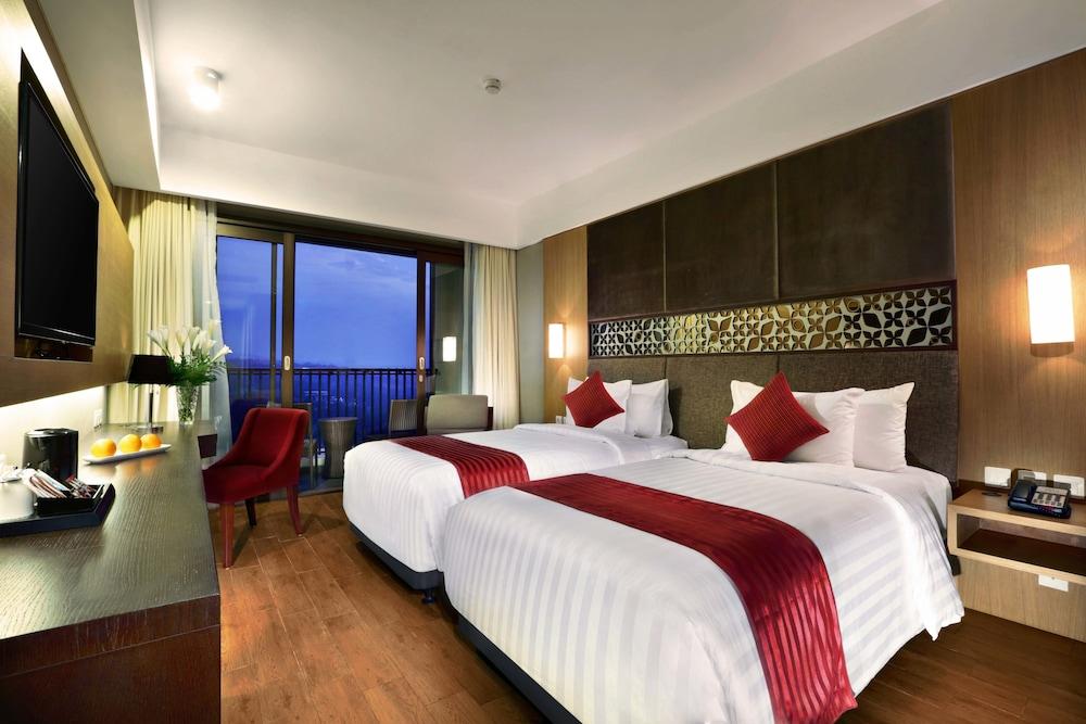 Aston Sentul Lake Resort & Conference Center Bogor Exteriör bild