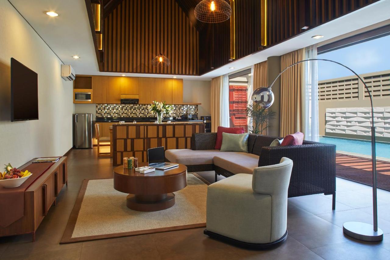 Aston Sentul Lake Resort & Conference Center Bogor Exteriör bild
