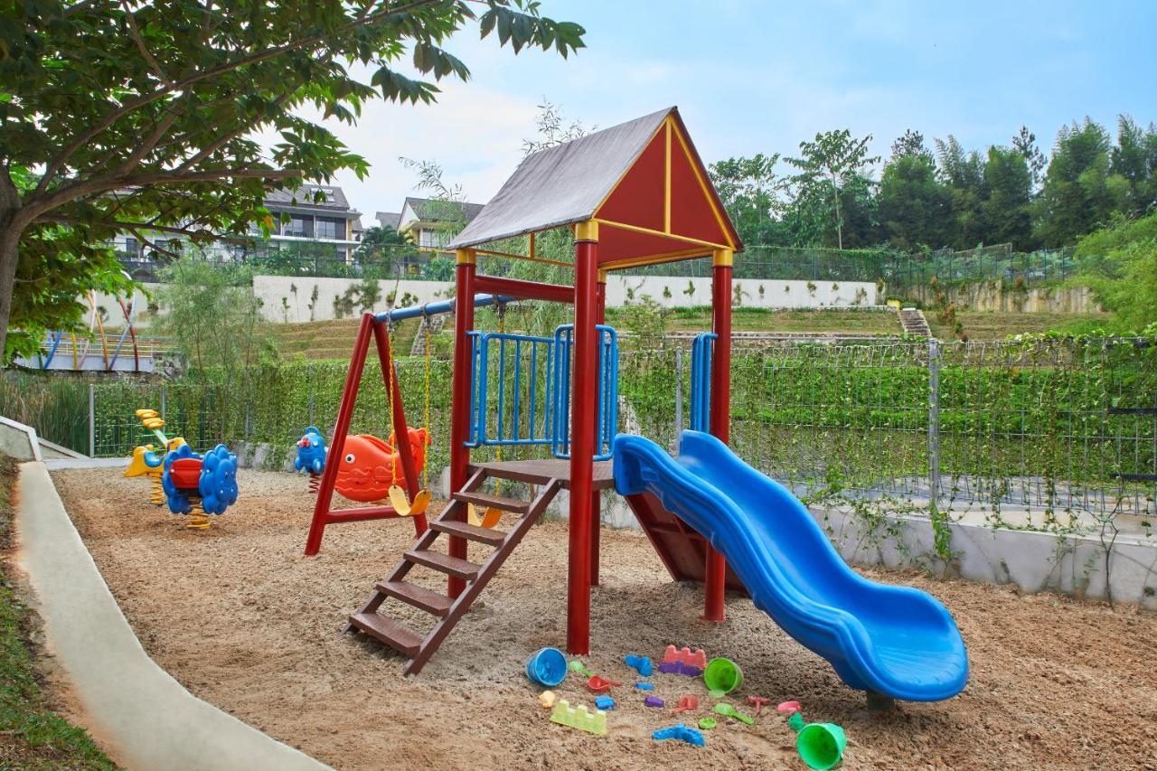 Aston Sentul Lake Resort & Conference Center Bogor Exteriör bild