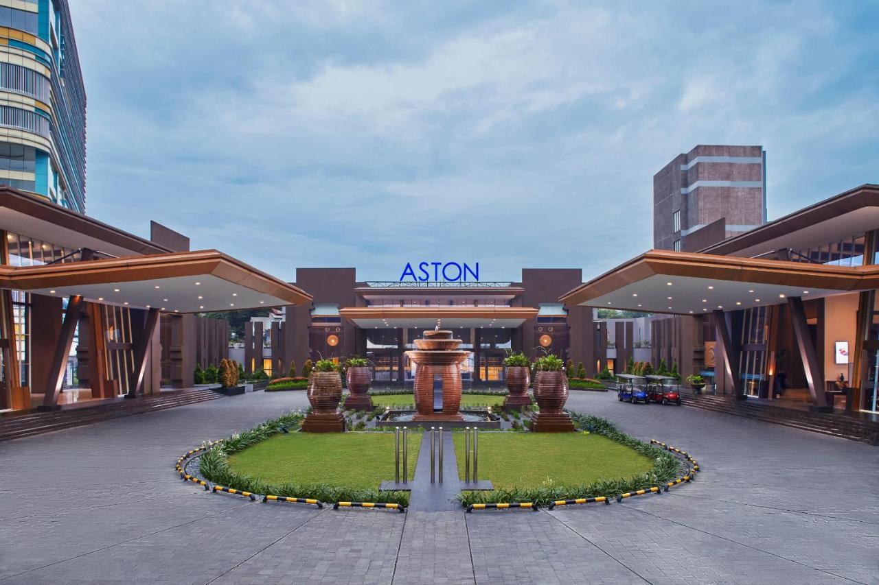 Aston Sentul Lake Resort & Conference Center Bogor Exteriör bild