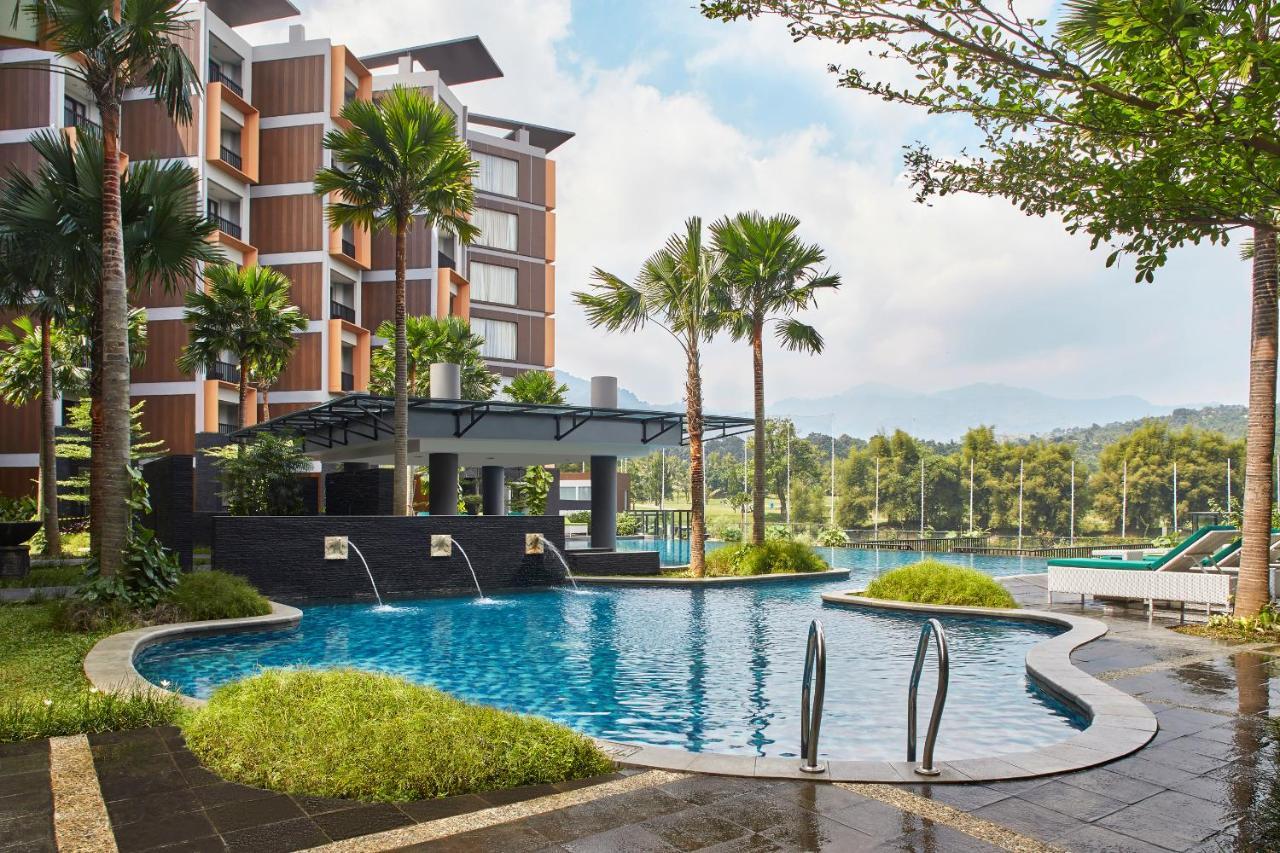 Aston Sentul Lake Resort & Conference Center Bogor Exteriör bild