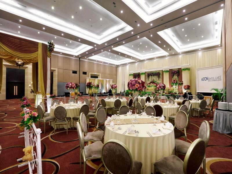 Aston Sentul Lake Resort & Conference Center Bogor Exteriör bild